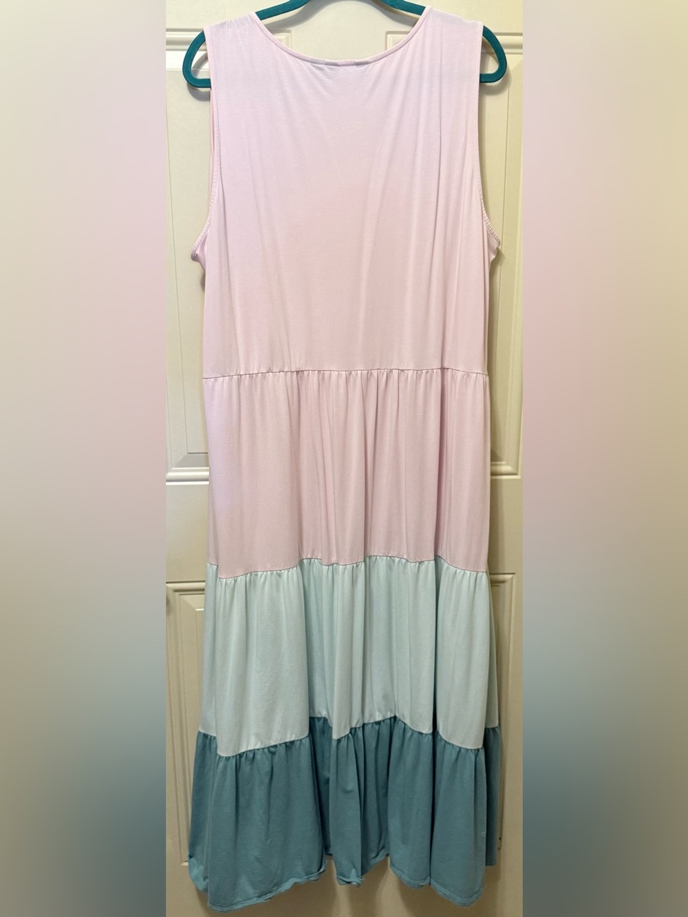 Land’s End Pastel Tiered Sleeveless Maxi Dress - Picture 3 of 4